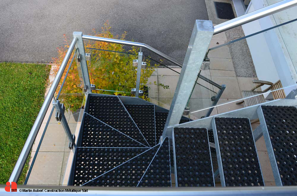 martin-aubert-construction-métallique-escaliers